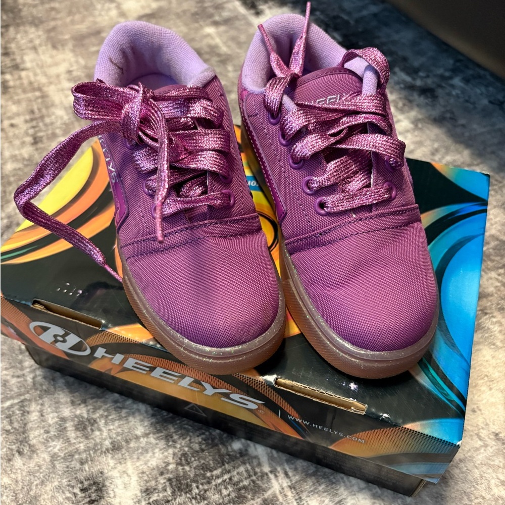 Heelys Youth Purple Glitter Shoes